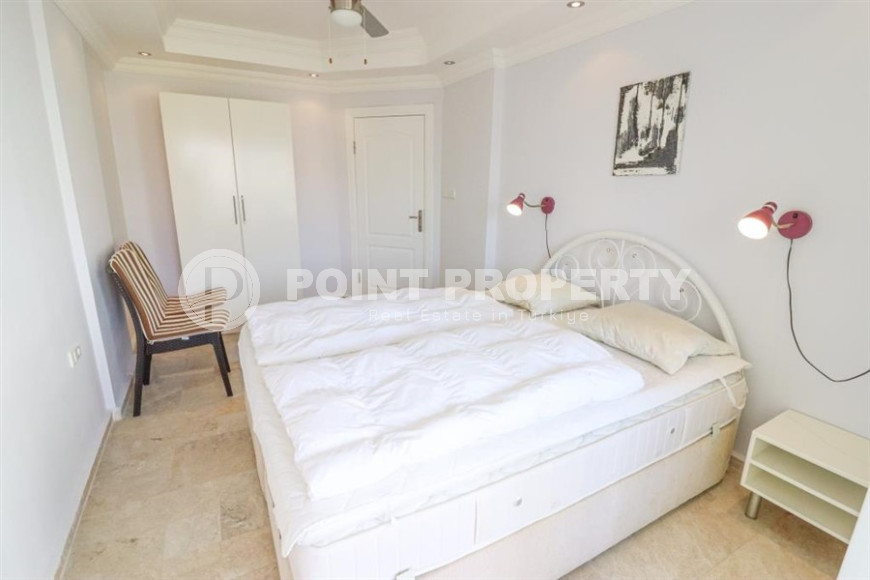 Spacious 3+1 duplex on the 3rd floor with an attic in a quiet, landscaped area of Avsallar.-id-4418-photo-12