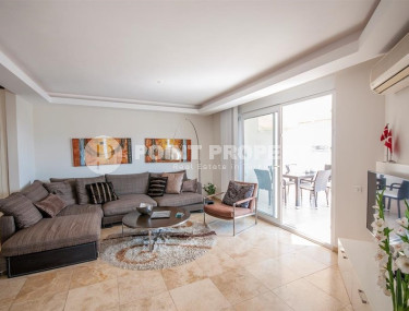 Bright, spacious duplex, with two bedrooms and two living rooms, a kilometer from the sea in the center of Cikcilli.-id-4419-photo-1