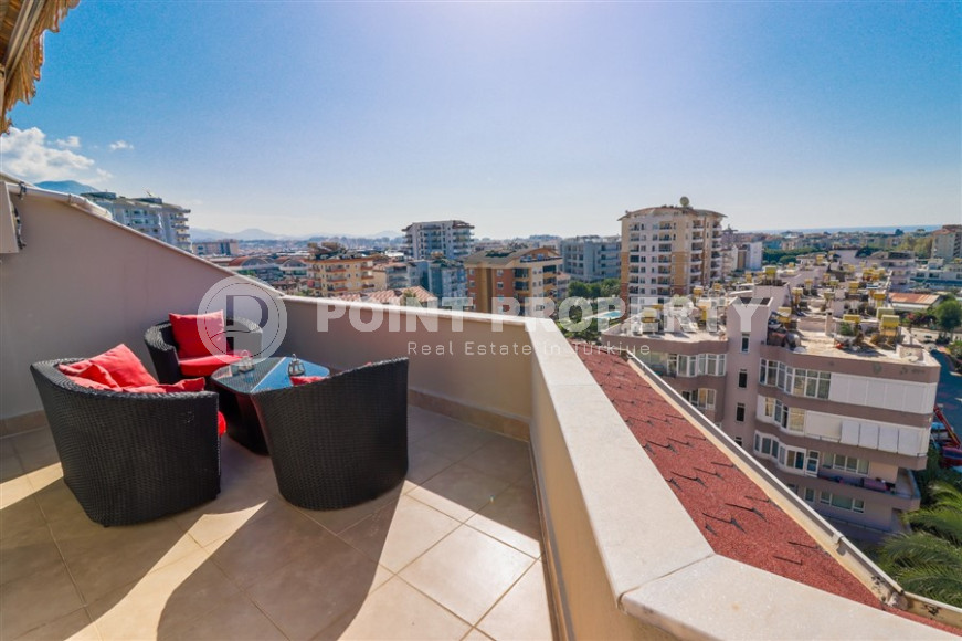Panoramic duplex on the 4th floor with an attic, a kilometer from the beach and the promenade.-id-4420-photo-15