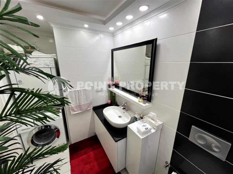 Stylish apartments with designer renovation on the very seashore in the quiet prestigious area of Alanya Kestel.-id-4422-photo-7