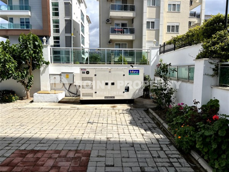 Stylish apartments with designer renovation on the very seashore in the quiet prestigious area of Alanya Kestel.-id-4422-photo-10