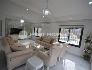 Двухэтажная вилла с бассейном в горном районе в восемнадцати километрах от моря и центра района Демирташ.-id-4423-фото-2