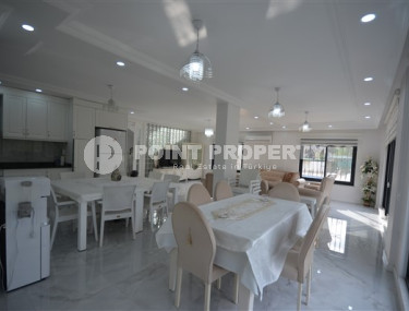 Двухэтажная вилла с бассейном в горном районе в восемнадцати километрах от моря и центра района Демирташ.-id-4423-фото-3