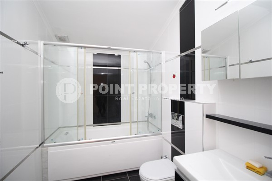 Видовая двухуровневая квартира 130 м2 с двумя ванными комнатами и балконами, район Кестель-id-4429-фото-8