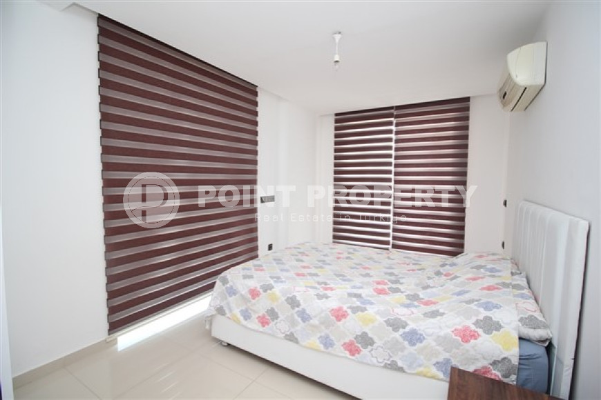 Spacious 3+1 penthouse on the 5th floor of a complex built in 2016, Kestel-id-4431-photo-4