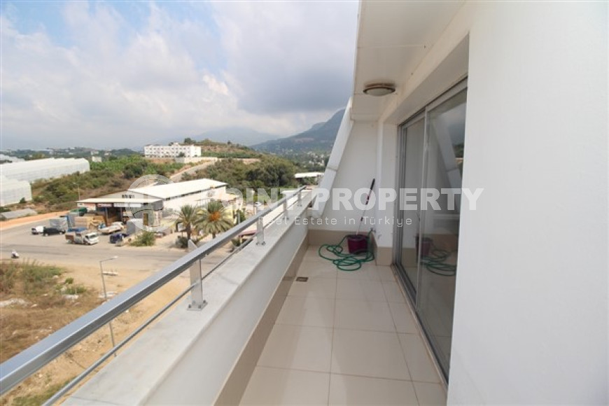 Spacious 3+1 penthouse on the 5th floor of a complex built in 2016, Kestel-id-4431-photo-10