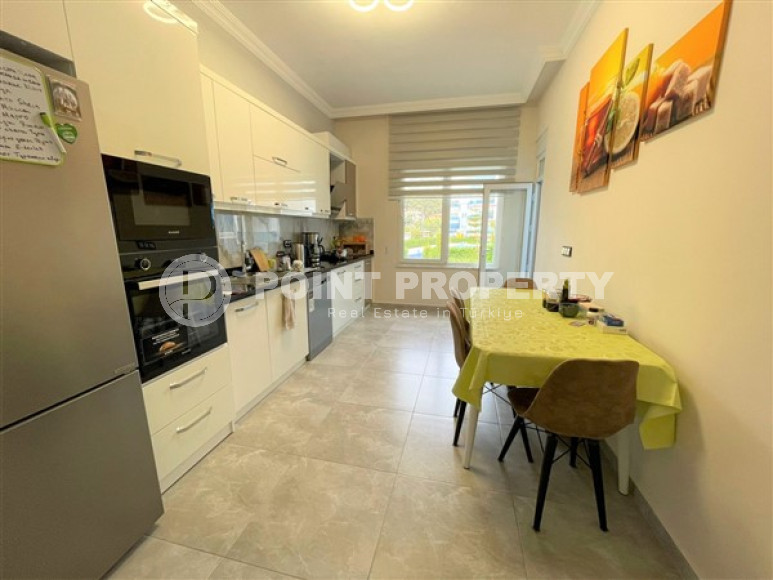 Вместительная квартира с планировкой 3+1 и площадью 155 м2 в районе Оба-id-4434-фото-9