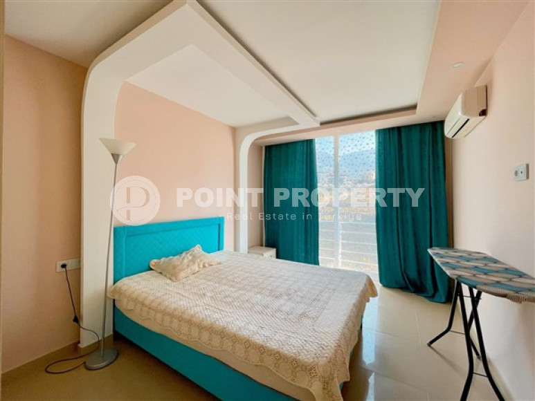 Inexpensive two-room apartment on the 3rd floor of the complex in 2021, Mahmutlar district-id-4435-photo-2
