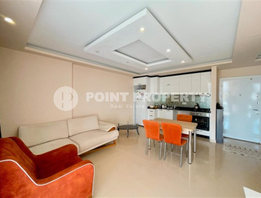Inexpensive two-room apartment on the 3rd floor of the complex in 2021, Mahmutlar district-id-4435-photo-3