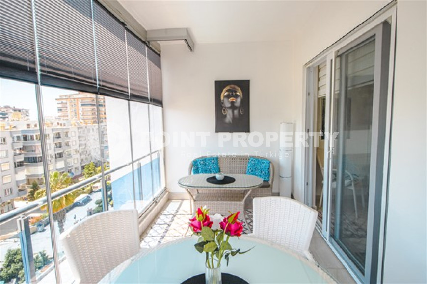 Stylish modern apartment on the 6th floor 600 meters from the beach and promenade.-id-4439-photo-8