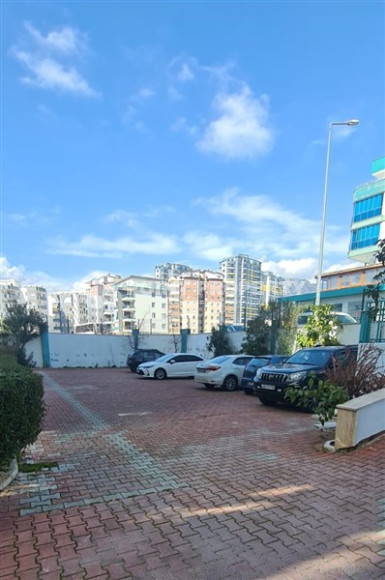 Небольшая квартира 1+1, общей площадью 65 м2, в 450 метрах от моря в центре района Махмутлар.-id-4440-фото-7