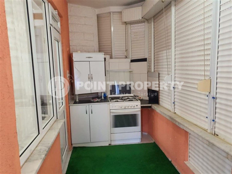 Well-maintained 2+1 apartment with an area of 70 m2 and a balcony in the Mahmutlar area-id-4447-photo-8