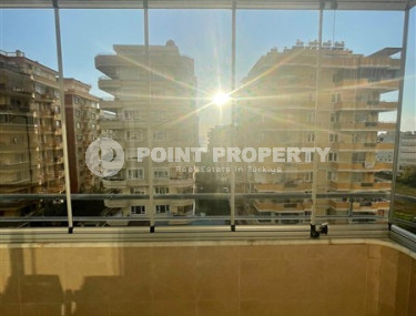 Charming four-room apartment with furniture on the 2nd floor of the complex, Mahmutlar district-id-4448-photo-5