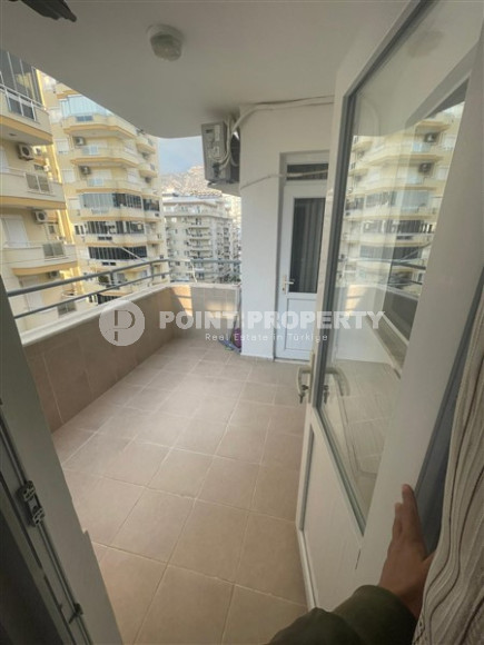 Charming four-room apartment with furniture on the 2nd floor of the complex, Mahmutlar district-id-4448-photo-8