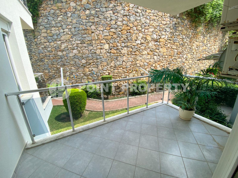 Дуплекс 2+1, 111м² в уютной резиденции в районе Алании Конаклы, в 200м от моря-id-1368-фото-11