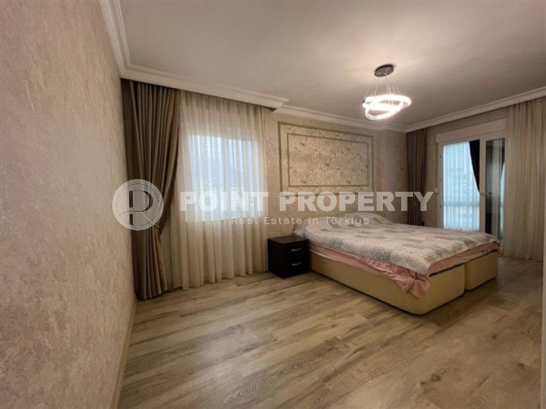 Three-room apartment with furniture on the 10th floor of a high-rise building in the Mahmutlar area-id-4450-photo-2