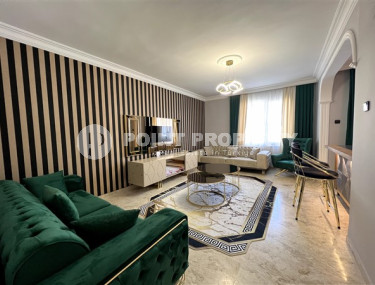 Stylish apartments with designer renovation on the very seashore in the center of Mahmutlar.-id-4455-photo-1