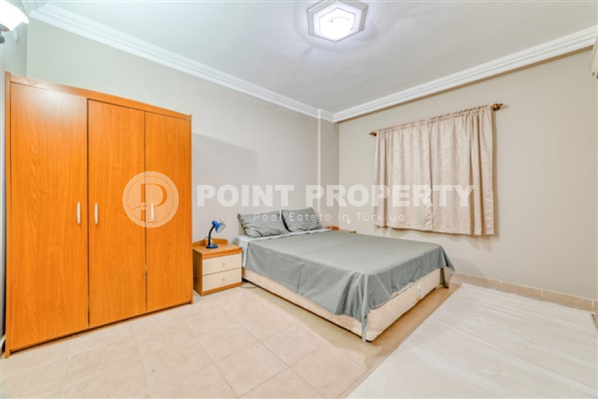 Светлая квартира с большой жилой площадью 110 м2 в центре Аланьи-id-4457-фото-2