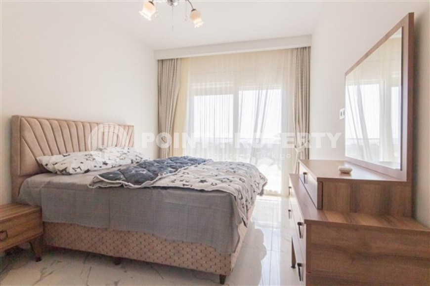 Прекрасная светлая квартира 1+1 на 8-м этаже с панорамным видом на город и горы в 500 метрах от моря.-id-4459-фото-5