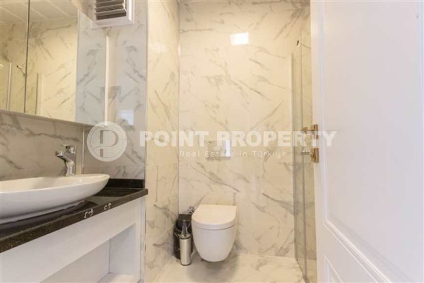 Прекрасная светлая квартира 1+1 на 8-м этаже с панорамным видом на город и горы в 500 метрах от моря.-id-4459-фото-6