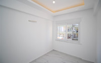 Large bright apartment with three bedrooms in the center of Alanya and 500 meters from the sea.-id-4463-photo-8