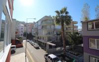 Large bright apartment with three bedrooms in the center of Alanya and 500 meters from the sea.-id-4463-photo-12