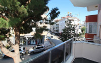 Large bright apartment with three bedrooms in the center of Alanya and 500 meters from the sea.-id-4463-photo-13