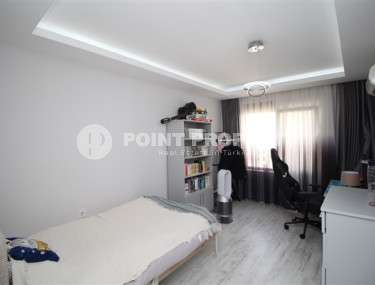 Комфортабельная светлая квартира 3+1 в двух с половиной километрах от моря в элитном районе Аланьи - Хасбахче.-id-4469-фото-4