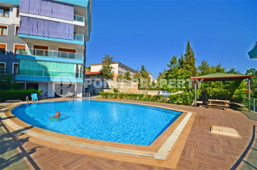 Comfortable, bright 3+1 apartment two and a half kilometers from the sea in the elite area of Alanya - Hasbahce.-id-4469-photo-9
