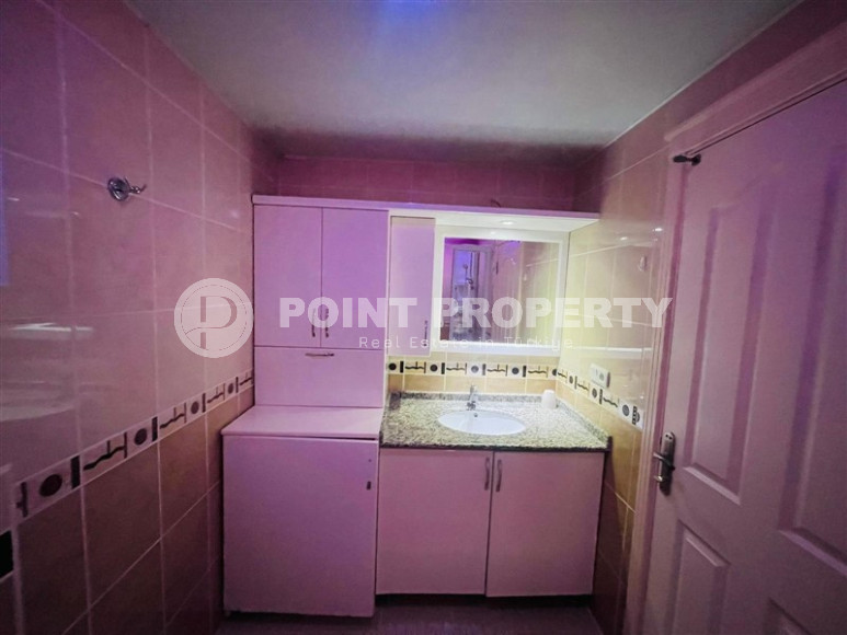 Comfortable three-room apartment with an area of 110 m2, 500 meters from the sea-id-4470-photo-12