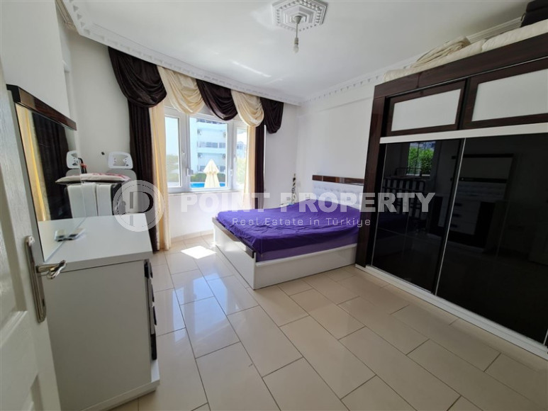 Elegant apartment 105 m2 with two balconies and furniture, Oba district-id-4472-photo-2