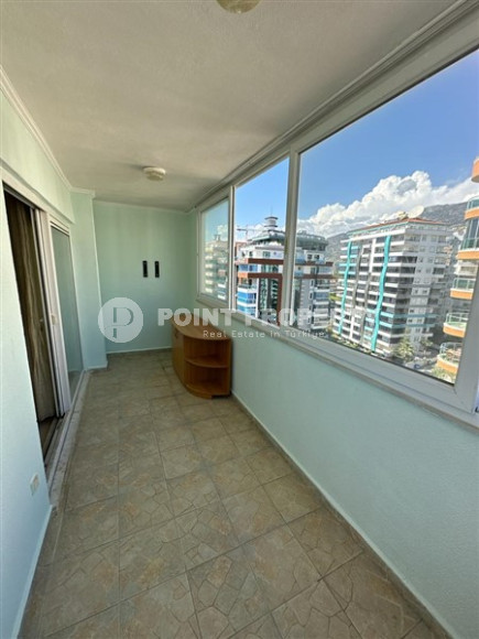 Inexpensive apartment 60 m2 with furniture and a glazed balcony in a high-rise building, Mahmutlar district-id-4474-photo-6