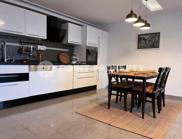 Стильная современная квартира 2+1, общей площадью 110 м2, в нескольких минутах ходьбы от моря и центра района Оба.-id-4477-фото-3