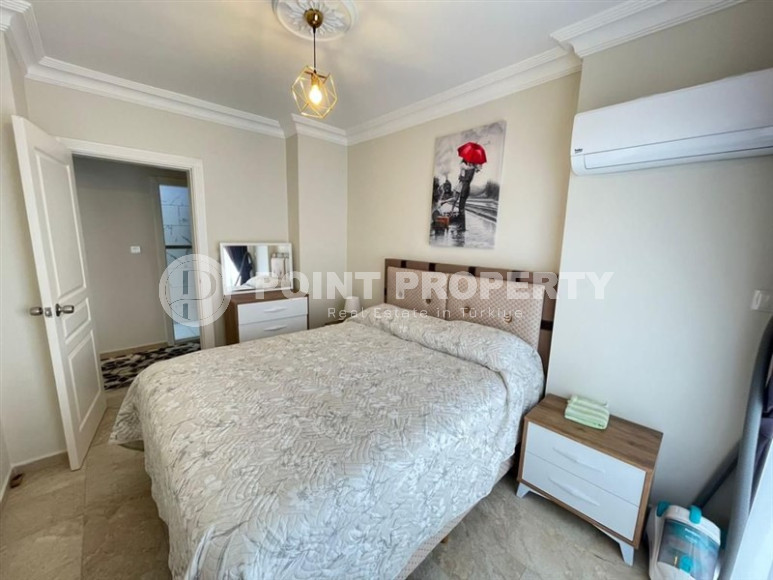 Panoramic apartment 3+1 on the 10th floor in the center of Mahmutlar.-id-4478-photo-7