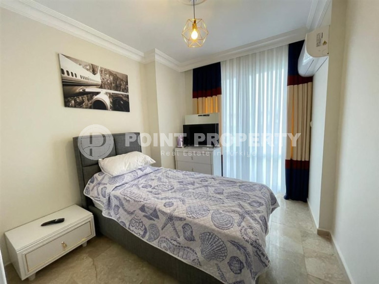 Panoramic apartment 3+1 on the 10th floor in the center of Mahmutlar.-id-4478-photo-9