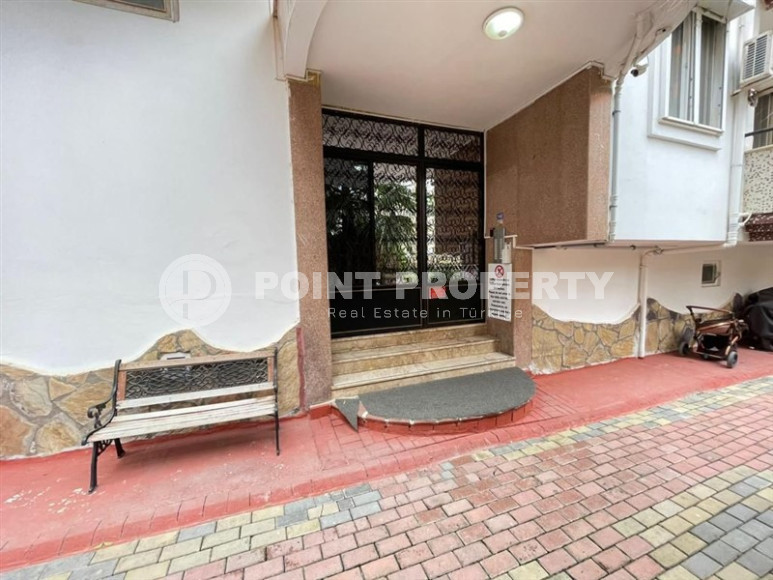 Panoramic apartment 3+1 on the 10th floor in the center of Mahmutlar.-id-4478-photo-21