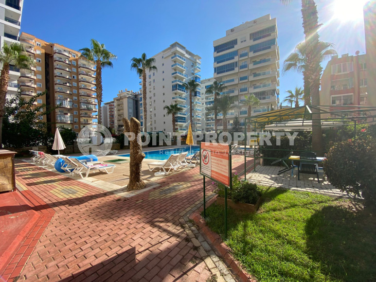 Panoramic apartment 3+1 on the 10th floor in the center of Mahmutlar.-id-4478-photo-24