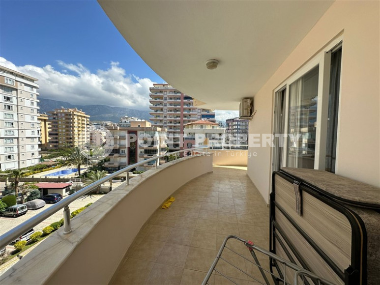 Большая квартира с одной спальней в 150 метрах от моря в центре развитого благоустроенного района Махмутлар.-id-4482-фото-9