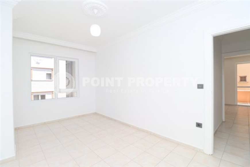 Трёхкомнатные апартаменты 2+1 с хорошим ремонтом на 2 этаже дома, центр Аланьи-id-4485-фото-3