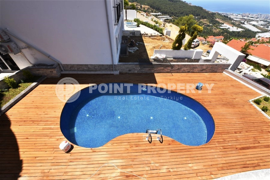 Элитная трехэтажная вилла 4+1, 300м², с личным бассейном, в горах района Алании - Каргыджак-id-1370-фото-30