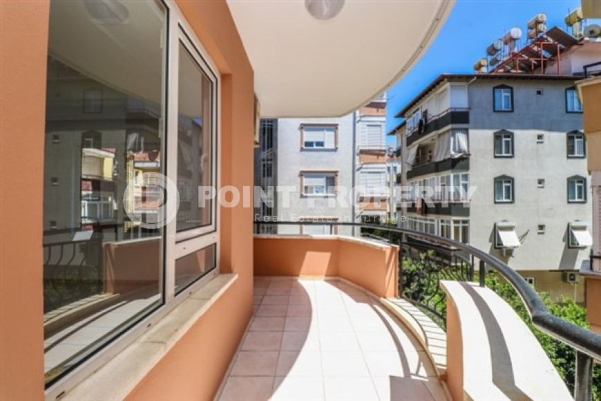 Трёхкомнатные апартаменты 2+1 с хорошим ремонтом на 2 этаже дома, центр Аланьи-id-4485-фото-15