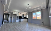 Spacious penthouse with an area of 200 m2 and three balconies in the Mahmutlar area-id-4487-photo-1