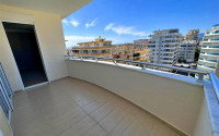 Spacious penthouse with an area of 200 m2 and three balconies in the Mahmutlar area-id-4487-photo-16