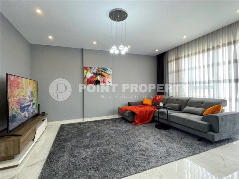 Стильная квартира со строгим интерьером и жилой площадью 110 м2, Аланья, Гуллер Пинари-id-4492-фото-9