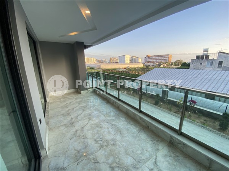 New two-level apartment with a pleasant, bright interior, furniture and household appliances, 250 meters from the sea.-id-4493-photo-9