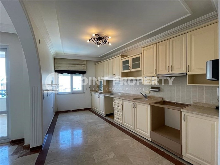 Spacious 2+1 apartment with a good layout, in the investment area of Mahmutlar-id-1048-photo-17