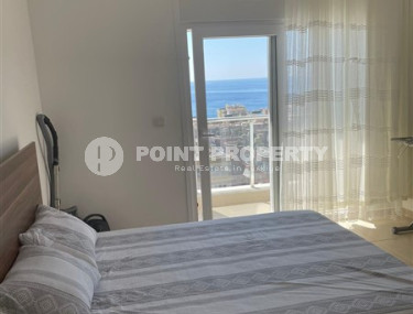 Spacious 1+1 apartment with furniture and household appliances 50 meters from the beach and promenade.-id-4501-photo-4