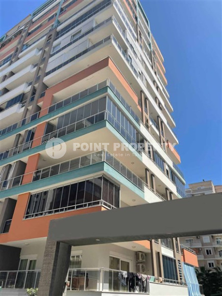 Spacious 1+1 apartment with furniture and household appliances 50 meters from the beach and promenade.-id-4501-photo-12