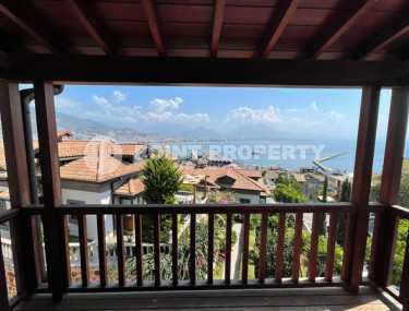 Огромная трёхэтажная вилла с общей площадью 480 м2 в 700 метрах от моря, центра Аланьи-id-4503-фото-2