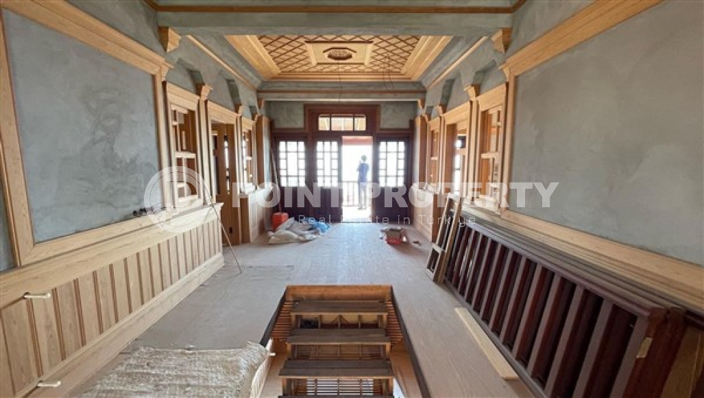 Huge three-storey villa with a total area of 480 m2 700 meters from the sea, the center of Alanya-id-4503-photo-11